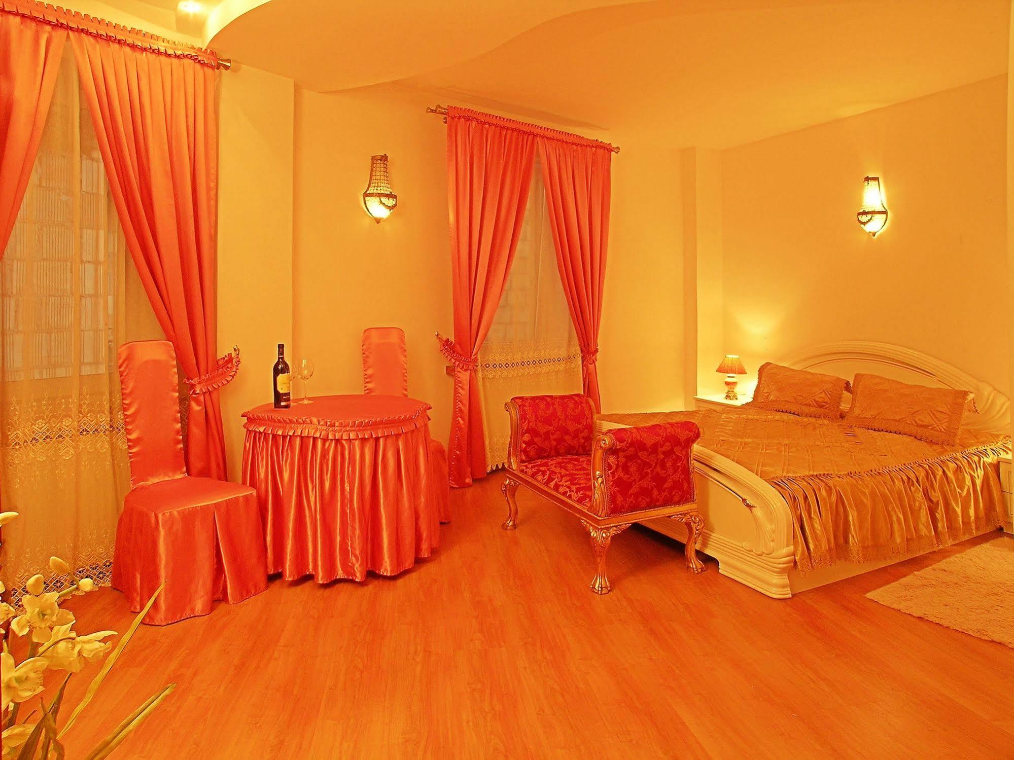 My Warsaw Residence - Czarny Kot ภายนอก รูปภาพ