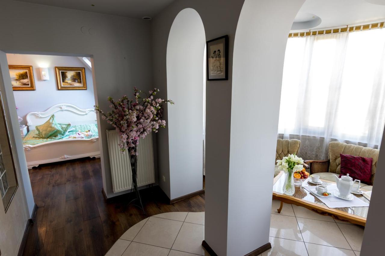My Warsaw Residence - Czarny Kot ภายนอก รูปภาพ